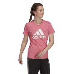 T-shirt Femme Adidas Loungewear Essentials Logo -T shirt Actif Boutique h07811 app on model walking white