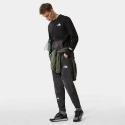 Sweatshirt The North Face Mountain Athletics -T shirt Actif Boutique nf0a5ibx jk31 4