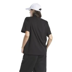 T-shirt Femme Reebok Classics Relaxed Fit -T shirt Actif Boutique reebok hs4722 3 apparel on model back view white